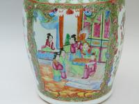 Good Large 19th Century Chinese Famille Rose Vase (10 of 12) Good Large 19th Century Chinese Famille Rose Vase (10 of 12)
