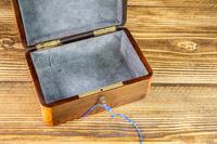 Holly Wood Jewellery Box (10 of 10) Holly Wood Jewellery Box (10 of 10)