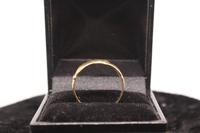 9ct Gold Ring, size R, weighing 4.1g (3 of 5) 9ct Gold Ring, size R, weighing 4.1g (3 of 5)
