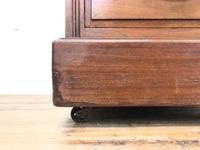 Antique Kneehole Desk (5 of 12) Antique Kneehole Desk (5 of 12)