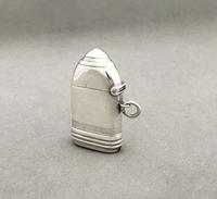 First World War novelty silver 'shell' vesta (7 of 9) First World War novelty silver 'shell' vesta (7 of 9)