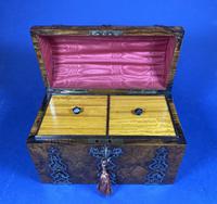 Victorian Brassbound Burr Walnut Tea Caddy. (12 of 14) Victorian Brassbound Burr Walnut Tea Caddy. (12 of 14)