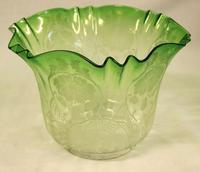 Antique Victorian Green Glass Oil Lamp & Original Frilled Green Shade (13 of 13) Antique Victorian Green Glass Oil Lamp & Original Frilled Green Shade (13 of 13)