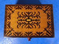 William IV Burr Maple & Rosewood Jewellery Box (12 of 12) William IV Burr Maple & Rosewood Jewellery Box (12 of 12)