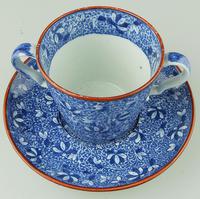 Pearlware Pottery Blue & White Transferware Loving Cup & Saucer c.1810 (3 of 8) Pearlware Pottery Blue & White Transferware Loving Cup & Saucer c.1810 (3 of 8)