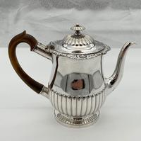 Antique George IV Sterling Silver Gravy Argyle London 1822 Thomas Burwash (2 of 8) Antique George IV Sterling Silver Gravy Argyle London 1822 Thomas Burwash (2 of 8)