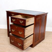 Edwardian Oak Pedestal Writing Desk (3 of 12) Edwardian Oak Pedestal Writing Desk (3 of 12)