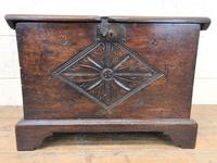 Antique Carved Oak Coffer (4 of 7) Antique Carved Oak Coffer (4 of 7)