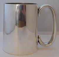 1926 Hallmarked Solid Silver 1/2 Pint Tankard Christening Mug Charles S Green (6 of 10) 1926 Hallmarked Solid Silver 1/2 Pint Tankard Christening Mug Charles S Green (6 of 10)