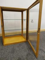 Ford Gold Medal Blotting Advertising Display Cabinet (2 of 9) Ford Gold Medal Blotting Advertising Display Cabinet (2 of 9)