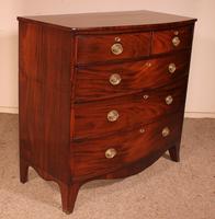 Bowfront Chest of Drawers Early 19 Century in Mahogany from England (8 of 11) Bowfront Chest of Drawers Early 19 Century in Mahogany from England (8 of 11)