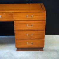 First Class Cabin Dressing Table from RMS Windsor Castle – Asymmetric (2 of 6) First Class Cabin Dressing Table from RMS Windsor Castle – Asymmetric (2 of 6)