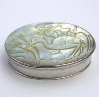 Fine European & Chinese Silver & Mop Carved Novelty Snuff Box 17th/18th Century (5 of 12) Fine European & Chinese Silver & Mop Carved Novelty Snuff Box 17th/18th Century (5 of 12)