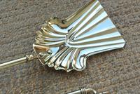 Quality Victorian Brass Fire Irons Companion Set Tongs Poker Shovel (6 of 9) Quality Victorian Brass Fire Irons Companion Set Tongs Poker Shovel (6 of 9)