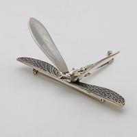 Large eye-catching silver dragonfly brooch (4 of 4) Large eye-catching silver dragonfly brooch (4 of 4)