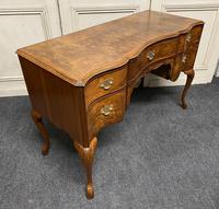 Burr Walnut Dressing Table or Desk by Gillows (14 of 16) Burr Walnut Dressing Table or Desk by Gillows (14 of 16)