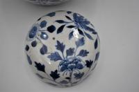 Chinese Porcelain Jar with Lid - Kangxi Revival (6 of 7) Chinese Porcelain Jar with Lid - Kangxi Revival (6 of 7)