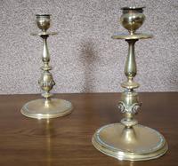 Pair of Brass Arts and Crafts Candlesticks (12 of 12) Pair of Brass Arts and Crafts Candlesticks (12 of 12)