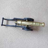 Large Cast Iron and Brass Display Cannon (2 of 3) Large Cast Iron and Brass Display Cannon (2 of 3)