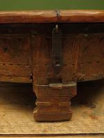 Antique Carved Indian Chakki Table Coffee Table with Lid (3 of 14) Antique Carved Indian Chakki Table Coffee Table with Lid (3 of 14)