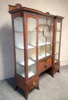 Edwardian Carved Mahogany Display Cabinet / China Cabinet (4 of 13) Edwardian Carved Mahogany Display Cabinet / China Cabinet (4 of 13)