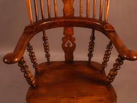 Good Victorian Broad Arm Windsor Chair (6 of 9) Good Victorian Broad Arm Windsor Chair (6 of 9)