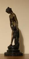 Bronze Venus au Bain after EM Falconet (6 of 12) Bronze Venus au Bain after EM Falconet (6 of 12)