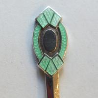 A cased set of silver, green-enamelled coffee spoons in the Art Deco manner (2 of 9) A cased set of silver, green-enamelled coffee spoons in the Art Deco manner (2 of 9)