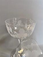 Good Pair of Victorian Vine Etched Champagne Bowls (4 of 5) Good Pair of Victorian Vine Etched Champagne Bowls (4 of 5)