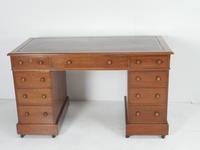 Pedestal Kneehole Desk (1 of 10)