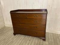 Large Mahogany Victorian Chest of Drawers (4 of 8) Large Mahogany Victorian Chest of Drawers (4 of 8)