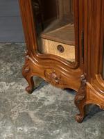Wonderful French Walnut Bookcase or Cabinet (3 of 25) Wonderful French Walnut Bookcase or Cabinet (3 of 25)