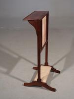 Late Victorian or Early Edwardian Mahogany Screen Table (5 of 5) Late Victorian or Early Edwardian Mahogany Screen Table (5 of 5)