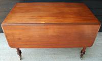 Good Quality Victorian Mahogany Pembroke Dining Table 'Seats 6 People' (8 of 10) Good Quality Victorian Mahogany Pembroke Dining Table 'Seats 6 People' (8 of 10)