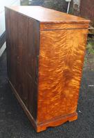 Beautiful 1880's Satin Birch Chest Drawers (2 of 6) Beautiful 1880's Satin Birch Chest Drawers (2 of 6)