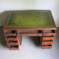 Mahogany Pedestal Desk (7 of 7) Mahogany Pedestal Desk (7 of 7)
