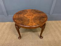 Round Burr Walnut Queen Anne Style Coffee Table (2 of 6) Round Burr Walnut Queen Anne Style Coffee Table (2 of 6)