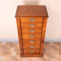 Walnut Wellington Chest (9 of 19) Walnut Wellington Chest (9 of 19)