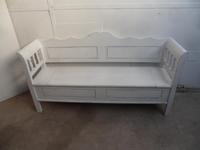 A White Panelled 3 Seater Antique/Old Pine Kitchen/Hall Box Settle/ Bench (9 of 11) A White Panelled 3 Seater Antique/Old Pine Kitchen/Hall Box Settle/ Bench (9 of 11)