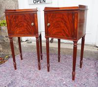 Fine Pair of Gillows Style Mahogany Bedsides (4 of 7) Fine Pair of Gillows Style Mahogany Bedsides (4 of 7)