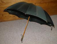 Antique "PEERLESS" Bottle Green Canopy Umbrella With FOX Frame - 64cm Tall (13 of 13) Antique "PEERLESS" Bottle Green Canopy Umbrella With FOX Frame - 64cm Tall (13 of 13)