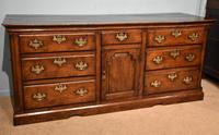 Mid 18th Century George III Large Oak Dresser Base (6 of 11) Mid 18th Century George III Large Oak Dresser Base (6 of 11)