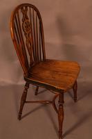 Single Wheel Back Kitchen Windsor Chair in Yew Wood (2 of 6) Single Wheel Back Kitchen Windsor Chair in Yew Wood (2 of 6)