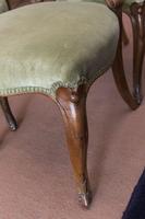 4 Very Pretty Walnut Dining Chairs (4 of 4) 4 Very Pretty Walnut Dining Chairs (4 of 4)