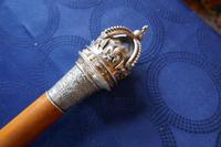 Malacca Walking Cane with Sliver Crown Pommel by J Wippell & Co Ltd 1916 (6 of 11) Malacca Walking Cane with Sliver Crown Pommel by J Wippell & Co Ltd 1916 (6 of 11)