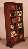 Georgian Glassed Bookcase in Mahogany & Inlays - 18th Century English (13 of 14) Georgian Glassed Bookcase in Mahogany & Inlays - 18th Century English (13 of 14)