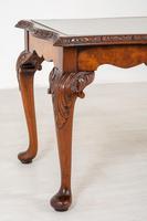 Burr Walnut Queen Anne Style Coffee Table c.1930 (2 of 6) Burr Walnut Queen Anne Style Coffee Table c.1930 (2 of 6)