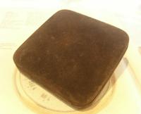 Antique Pocket Watch Box 1900 Bravingtons Velvet Display Box With Recessed Base (11 of 12) Antique Pocket Watch Box 1900 Bravingtons Velvet Display Box With Recessed Base (11 of 12)