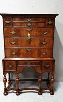 Outstanding Burr Walnut Chest of Drawers on Stand (9 of 14) Outstanding Burr Walnut Chest of Drawers on Stand (9 of 14)