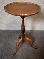 Mahogany Tripod Table / Wine Table (5 of 6) Mahogany Tripod Table / Wine Table (5 of 6)